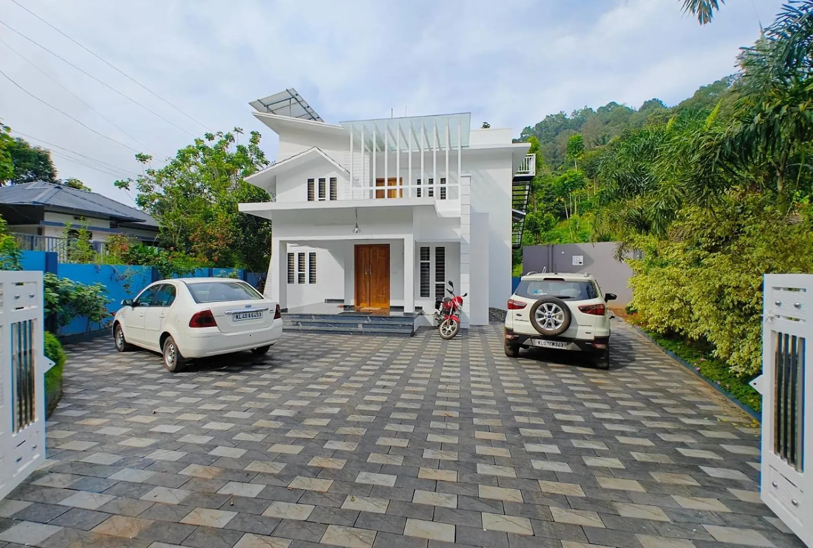 Cool Nest 5 Bedroom Pool Villa Munnar By Voye Homes