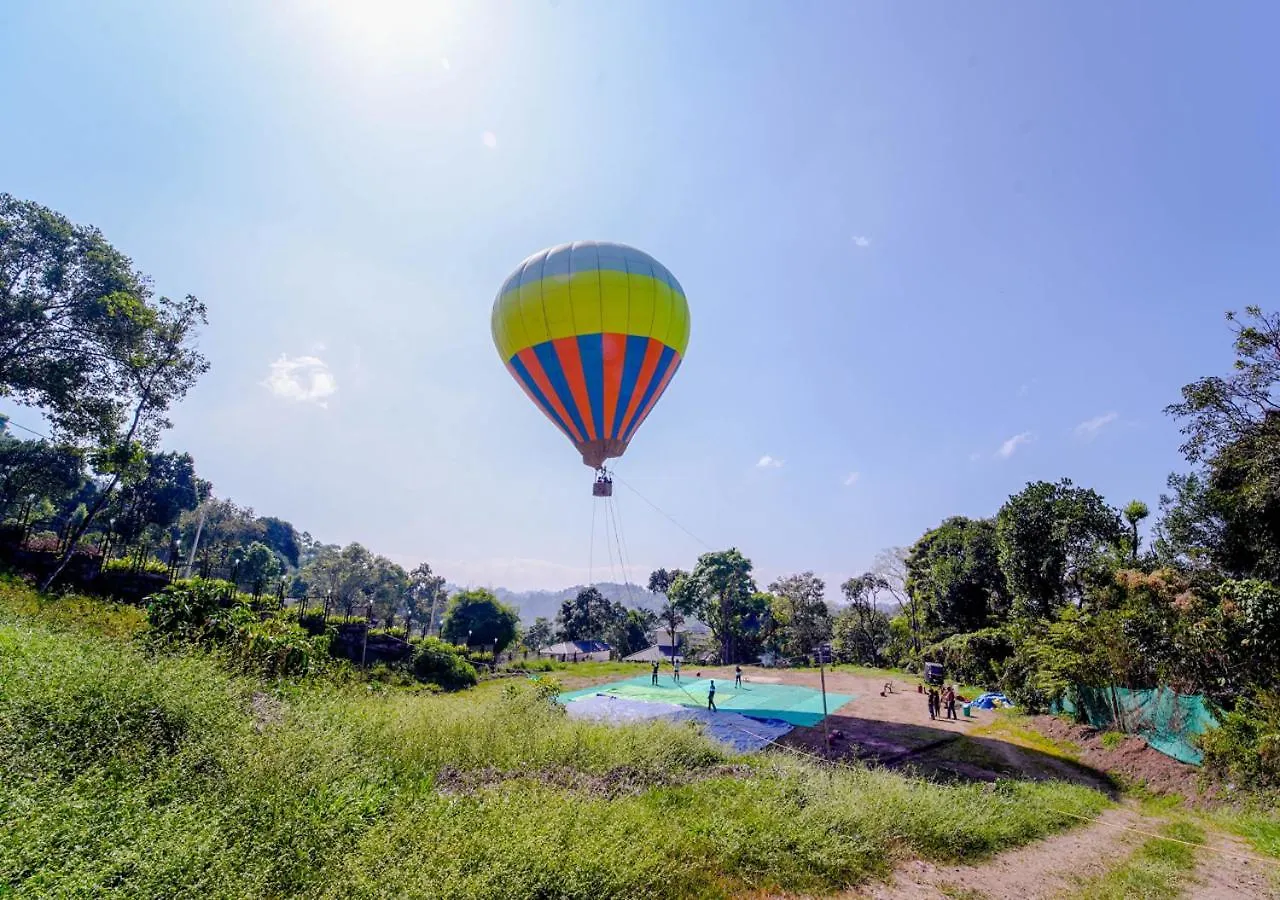 Cool Nest 5 Bedroom Pool Villa Munnar By Voye Homes 0*,  Índia