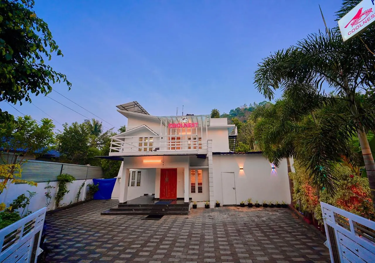 Cool Nest 5 Bedroom Pool Villa Munnar By Voye Homes Alojamento de Acomodação e Pequeno-almoço